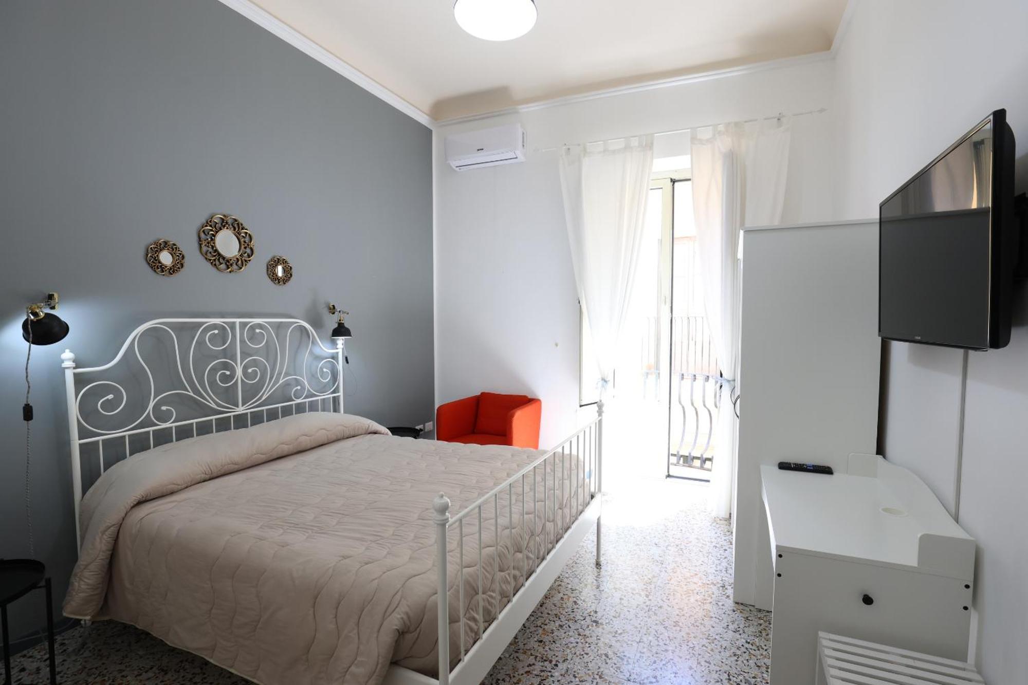 Taurus Lejlighed Taormina